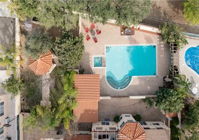 3rd image of 828 S Sunset Canyon, Burbank, CA 91501 | MLS# GD26071627