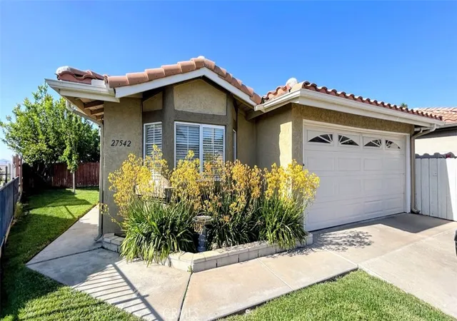 Photo 2 of Sale Pending at 27542 Calle Ganado, Menifee, CA 92585 | MLS# IG26072269 | Listing updated on 2026-09-22