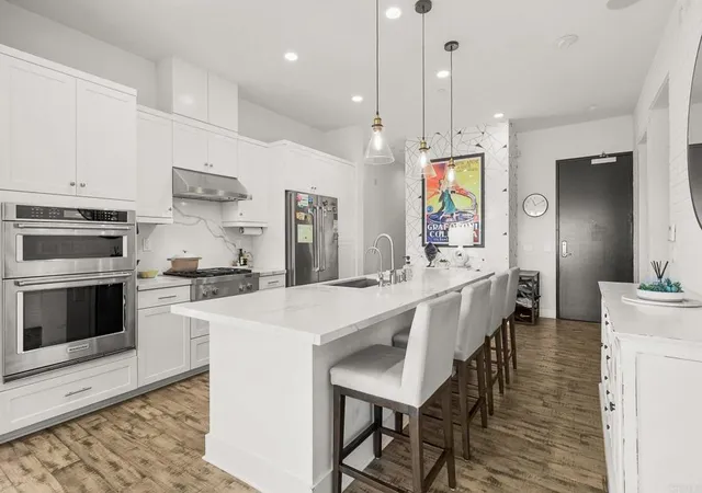 Photo 4 of Condo for sale at 8571 Aspect Dr, San Diego, CA 92108 | MLS# PTP2602502 | Listing updated on 2026-09-27