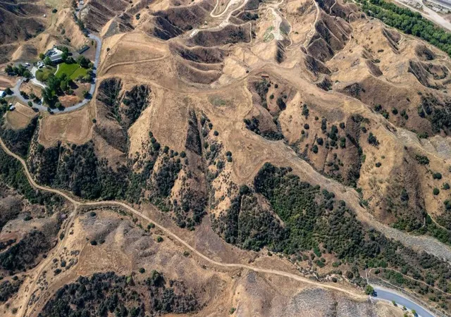 23rd image of 0 Creekside Dr, Redlands, CA 92373 | MLS# 219145849DA