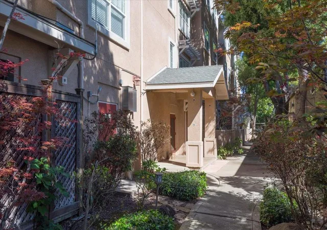 Homes for sale in East Palo Alto, CA | 453 E Okeefe St #307, East Palo Alto, CA 94303 | MLS# ML82041572