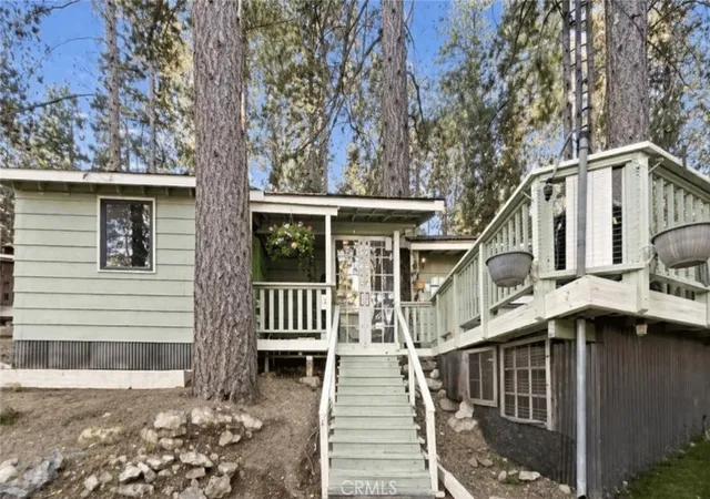 Photo 2 of Single family home for sale at 2452 Spring, Running Springs, CA 92382 | MLS# IG26072395 | Listing updated on 2026-10-03