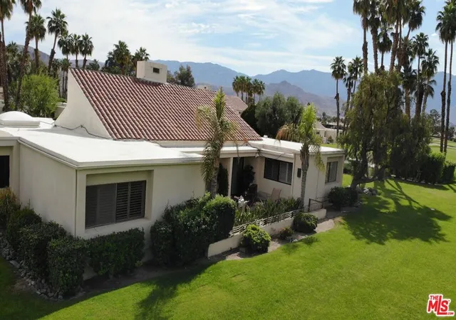 Listing Photo 2 - Condo for sale in building located at 34725 Mission Hls Dr, Rancho Mirage, CA 92270 - Unit #