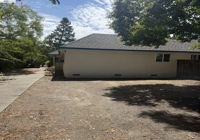 Homes for sale in Palo Alto, CA | 637 Keats, Palo Alto, CA 94303 | MLS# 41129703