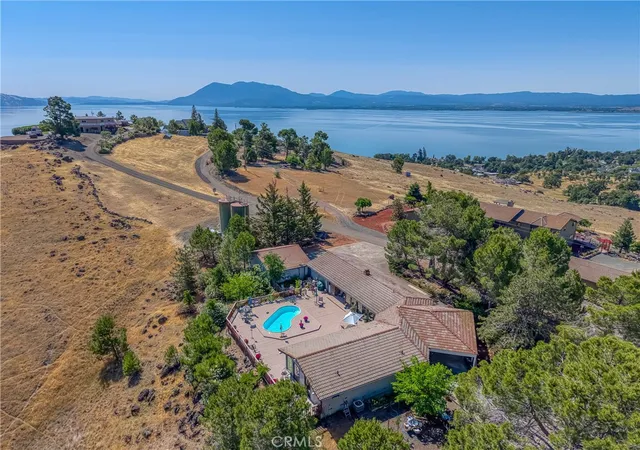 Single family home for sale at 460 Lake Vista Dr, Lakeport, CA 95453 | MLS# LC26071925