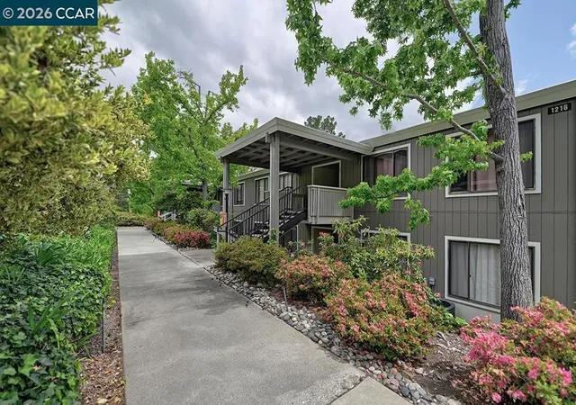 Homes for sale in Walnut Creek, CA | 1216 Running Springs Rd #6, Walnut Creek, CA 94595 | MLS# 41129713
