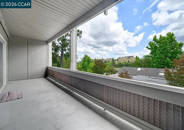 Homes for sale in Walnut Creek, CA | 1216 Running Springs Rd, Walnut Creek, CA 94595