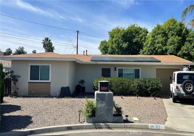 Photo 1 of Single family home for sale at 621 Palmer St, Hemet, CA 92543 | MLS# SW26072765 | Listing updated on 2026-09-27