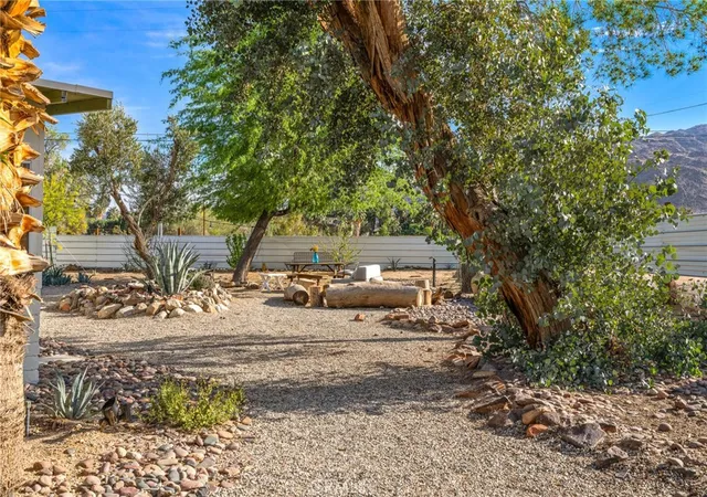54th image of 6766 Mesquite Dr, Twentynine Palms, CA 92277 | MLS# JT26072924