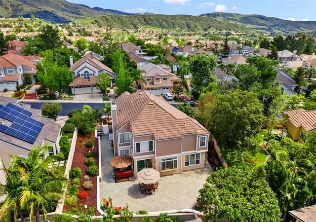 Homes for sale in Rancho Santa Margarita, CA | 39 Highpoint, Rancho Santa Margarita, CA 92679 | MLS# OC26073036