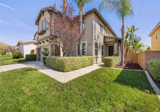 3rd image of 35319 Trailside Dr, Lake Elsinore, CA 92532 | MLS# IG26069091