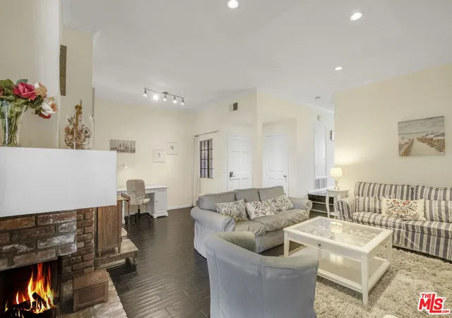 Homes for sale in Huntington Beach, CA | 8171 Racepoint Dr #104, Huntington Beach, CA 92646 | MLS# 26673509