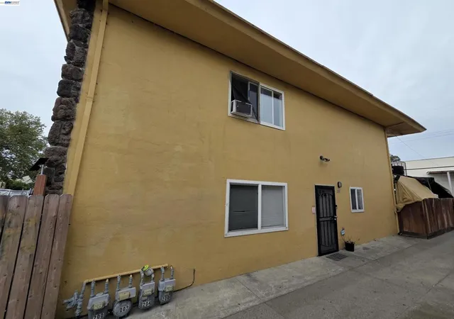 Homes for sale in Vallejo, CA | 200 Westwood St, Vallejo, CA 94591 | MLS# 41129776