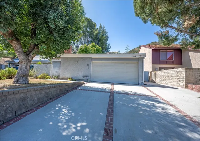 Homes for sale in Saugus, CA | 27440 Annette Jo Cir, Saugus, CA 91350 | MLS# SR26071772