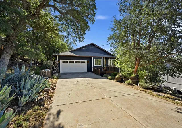 Photo 2 of Single family home for sale at 19345 Moon Ridge, Hidden Valley Lake, CA 95467 | MLS# LC26073175 | Listing updated on 2026-09-08