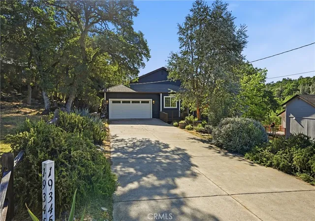Photo 3 of Single family home for sale at 19345 Moon Ridge, Hidden Valley Lake, CA 95467 | MLS# LC26073175 | Listing updated on 2026-09-08