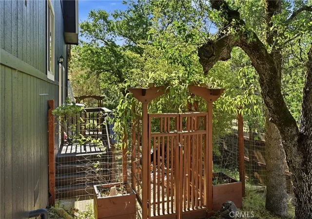 Photo 4 of Single family home for sale at 19345 Moon Ridge, Hidden Valley Lake, CA 95467 | MLS# LC26073175 | Listing updated on 2026-09-08