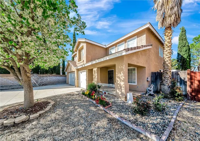 5th image of 44111 Lotus Ct, Lancaster, CA 93536 | MLS# SR26073270