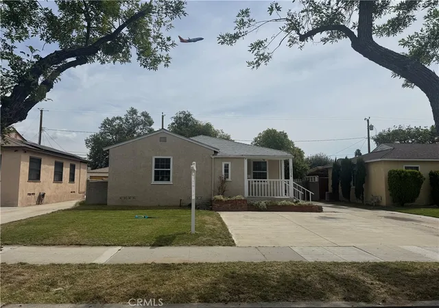 26th image of 2236 N Manning, Burbank, CA 91505 | MLS# BB26073349