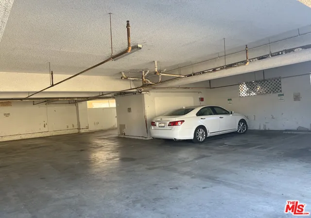 17th image of 9014 Burnet Ave #208, North Hills, CA 91343 | MLS# 26673843