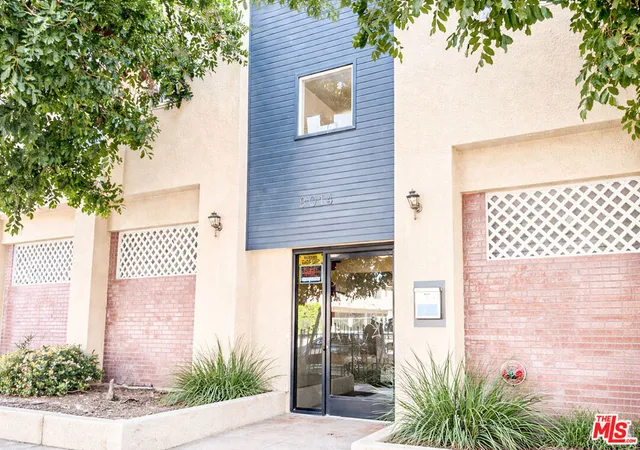 2nd image of 9014 Burnet Ave #208, North Hills, CA 91343 | MLS# 26673843