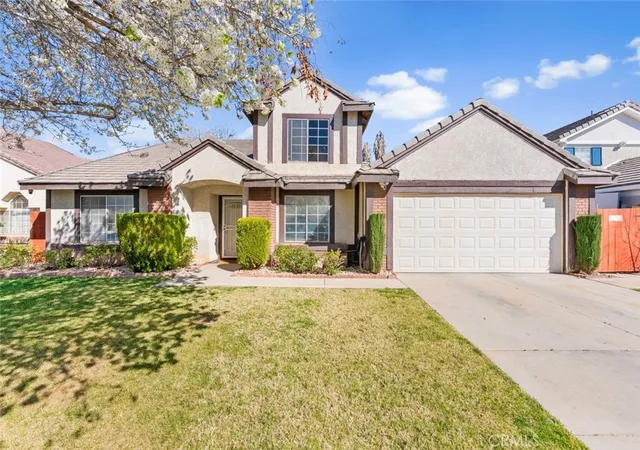 3rd image of 37526 Daybreak St, Palmdale, CA 93550 | MLS# SR26058167