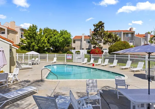 Homes for sale in Carlsbad, CA | 6921 Quail Pl, Carlsbad, CA 92009