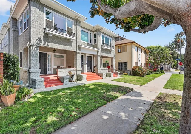 Homes for sale in Long Beach, CA | 1621 E 1St Street, Long Beach, CA 90802 | MLS# MB26061432
