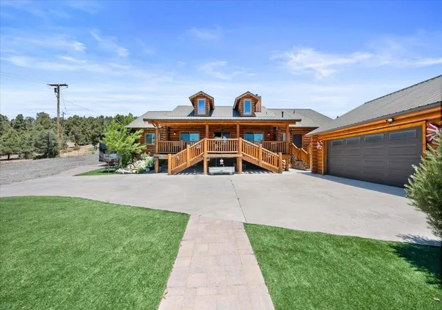 Photo 2 of Single family home for sale at 1925 Baldwin Lake Rd, Big Bear City, CA 92314 | MLS# 219145919DA | Listing updated on 2026-07-14
