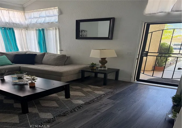 4th image of 13412 Fox Point Rd, Victorville, CA 92392 | MLS# DW26072858
