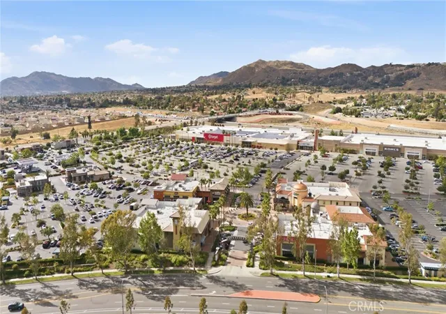 57th image of 26458 Aldertree Ct, Moreno Valley, CA 92555 | MLS# IV26072279