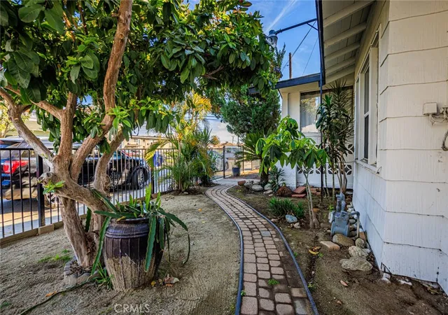 2nd image of 620 W D, Ontario, CA 91762 | MLS# SB26073575