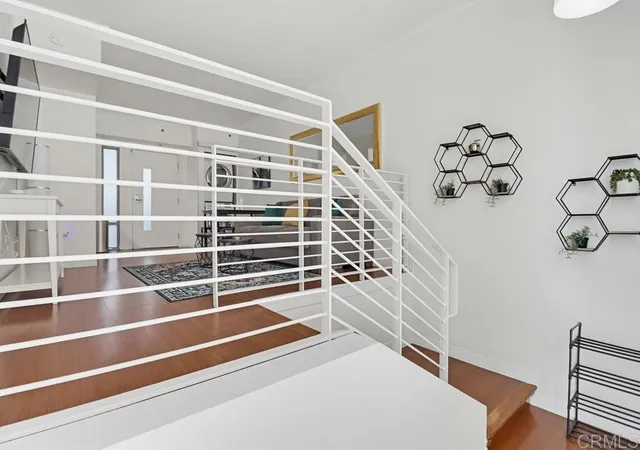 Photo 4 of Sale Pending at 425 W Beech St #226, San Diego, CA 92101 | MLS# PTP2602536 | Listing updated on 2026-09-23