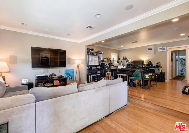Photo 3 of Single family home for sale at 3240 Mcmanus Ave, Los Angeles, CA 90034 | MLS# 26671753 | Listing updated on 2026-06-29