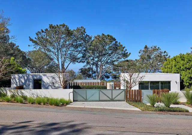 3rd image of 116 Nob Ave, Del Mar, CA 92014 | MLS# 260008026SD