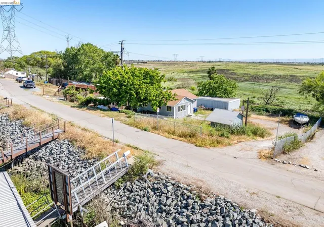 Homes for sale in Oakley, CA | 2400 Dutch Slough Rd, Oakley, CA 94561 | MLS# 41129819