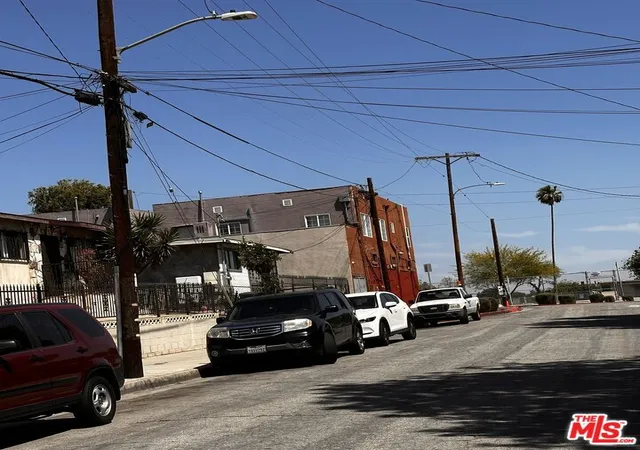 2nd image of 3751 E Lanfranco St, Los Angeles, CA 90063 | MLS# 26673953