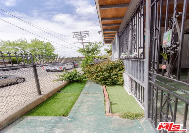 4th image of 3751 E Lanfranco St, Los Angeles, CA 90063 | MLS# 26673953