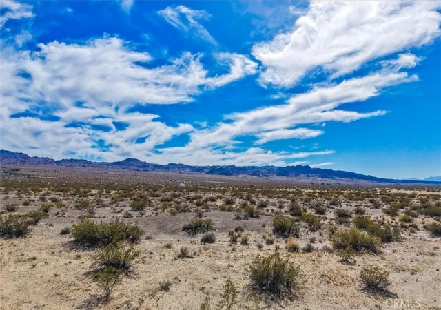 2nd image of 65944 Pipeline Rd, Joshua Tree, CA 92252 | MLS# JT26073723