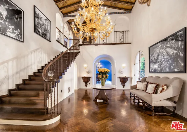 4th image of 501 S Hudson Ave, Los Angeles, CA 90020 | MLS# 26673865