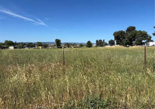 1st image of 5195 Whispering Oak, Paso Robles, CA 93446 | MLS# NS26073784