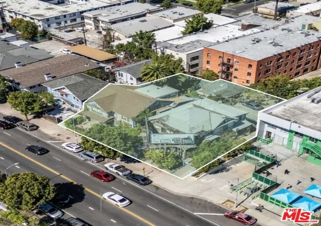 2nd image of 2743 W 8th St, Los Angeles, CA 90005 | MLS# 26672535