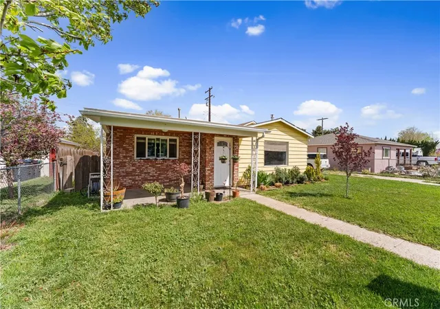 Homes for sale in Tehachapi, CA | 107 Brentwood, Tehachapi, CA 93561 | MLS# SR26070644