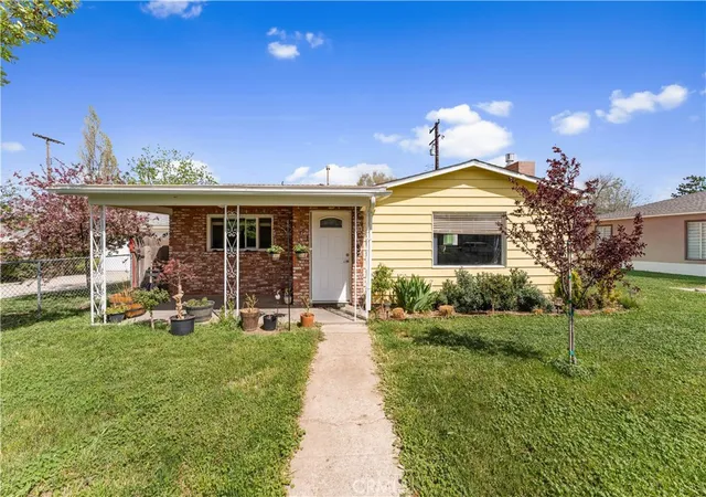 Homes for sale in Tehachapi, CA | 107 Brentwood, Tehachapi, CA 93561 | MLS# SR26070644