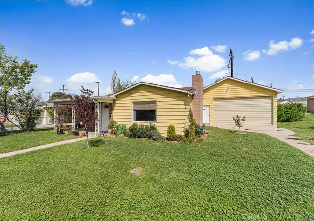 Homes for sale in Tehachapi, CA | 107 Brentwood, Tehachapi, CA 93561 | MLS# SR26070644