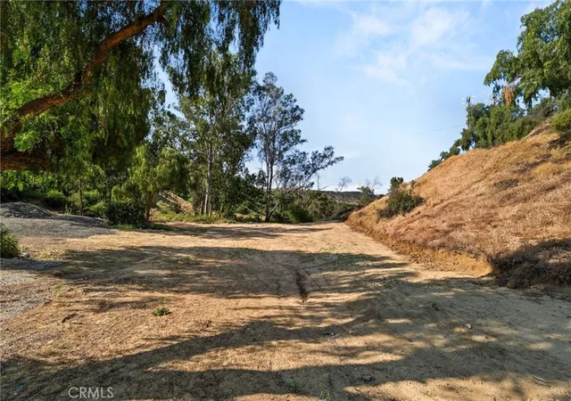 Photo 2 of Land for sale at 0 W Sunset Dr, Redlands, CA 92373 | MLS# IG26067878 | Listing updated on 2026-04-07