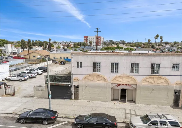 Photo 1 of Sale Pending at 7916 S Central, Los Angeles, CA 90001 | MLS# IG26072738 | Listing updated on 2026-09-29