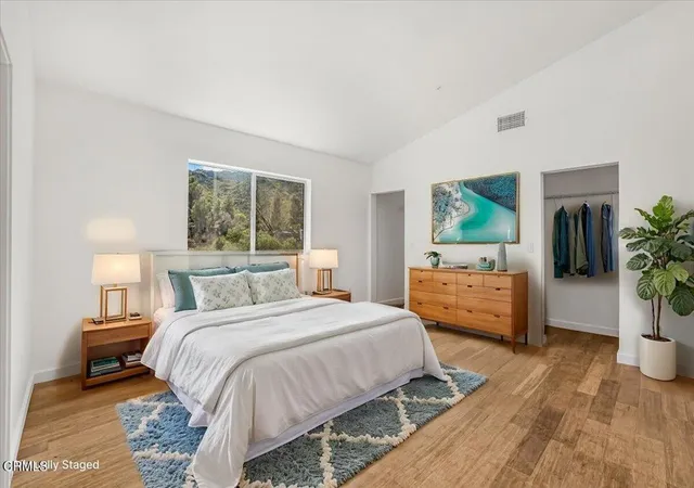 Homes for sale in Agoura Hills, CA | 1944 Seminole Dr, Agoura Hills, CA 91301 | MLS# V1-35620