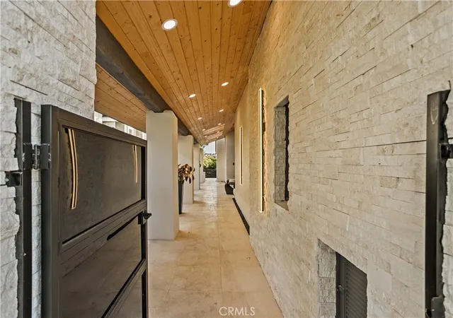 2nd image of 10 White Water Dr, Corona Del Mar, CA 92625 | MLS# OC26073834