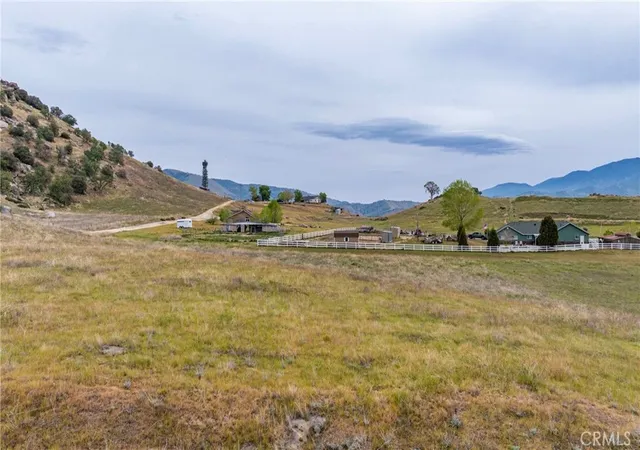 3rd image of 0 Harness Dr, Tehachapi, CA 93561 | MLS# PI26073942
